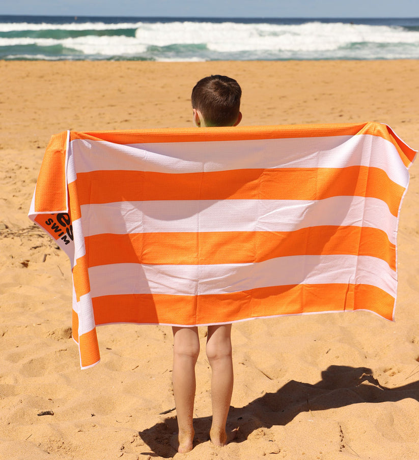 Why Waffle-Texture Towels Are a Beach Bag Game-Changer